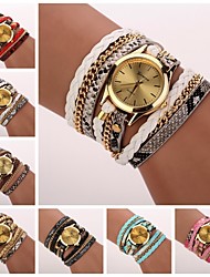 economico -Per donna Orologio braccialetto avvolgere l'orologio Quarzo Avvolgere Di similpelle trapuntata Nero / Bianco / Blu Analogico Donne Casual Di tendenza - Rosso Rosa Azzurro chiaro Un anno Durata della