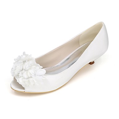Women's Shoes Satin Spring & Summer Basic Pump Wedding Shoes Kitten Heel Peep Toe Satin Flower Blue / Champagne / Ivory / Party & Evening Women's Shoes Satin Spring & Summer Basic Pump Wedding Shoes Kitten Heel Peep Toe Satin Flower Blue / Champagne / Ivory / Party & Evening