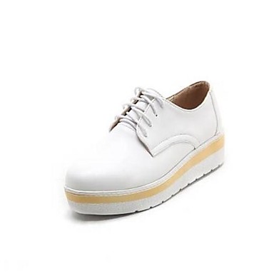 Women's Shoes PU(Polyurethane) Spring / Summer Comfort Oxfords Creepers Closed Toe White / Black Women's Shoes PU(Polyurethane) Spring / Summer Comfort Oxfords Creepers Closed Toe White / Black